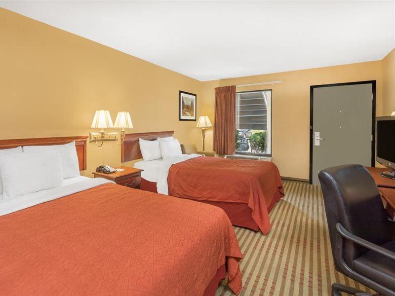 Howard Johnson By Wyndham Chattanooga Lookout Mountain I-24 Экстерьер фото