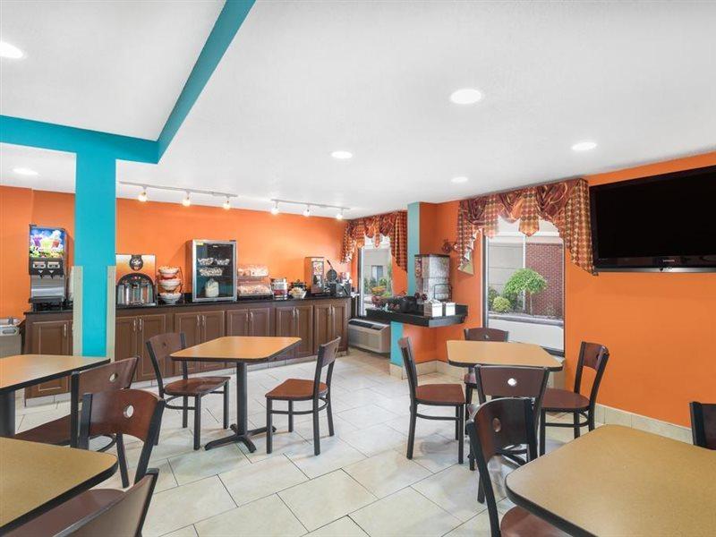 Howard Johnson By Wyndham Chattanooga Lookout Mountain I-24 Экстерьер фото