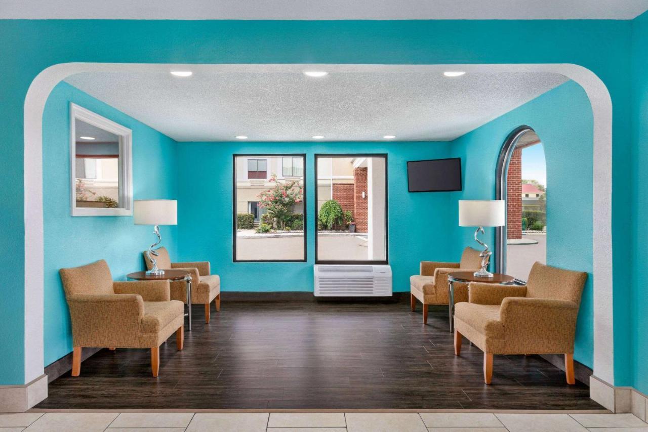 Howard Johnson By Wyndham Chattanooga Lookout Mountain I-24 Экстерьер фото