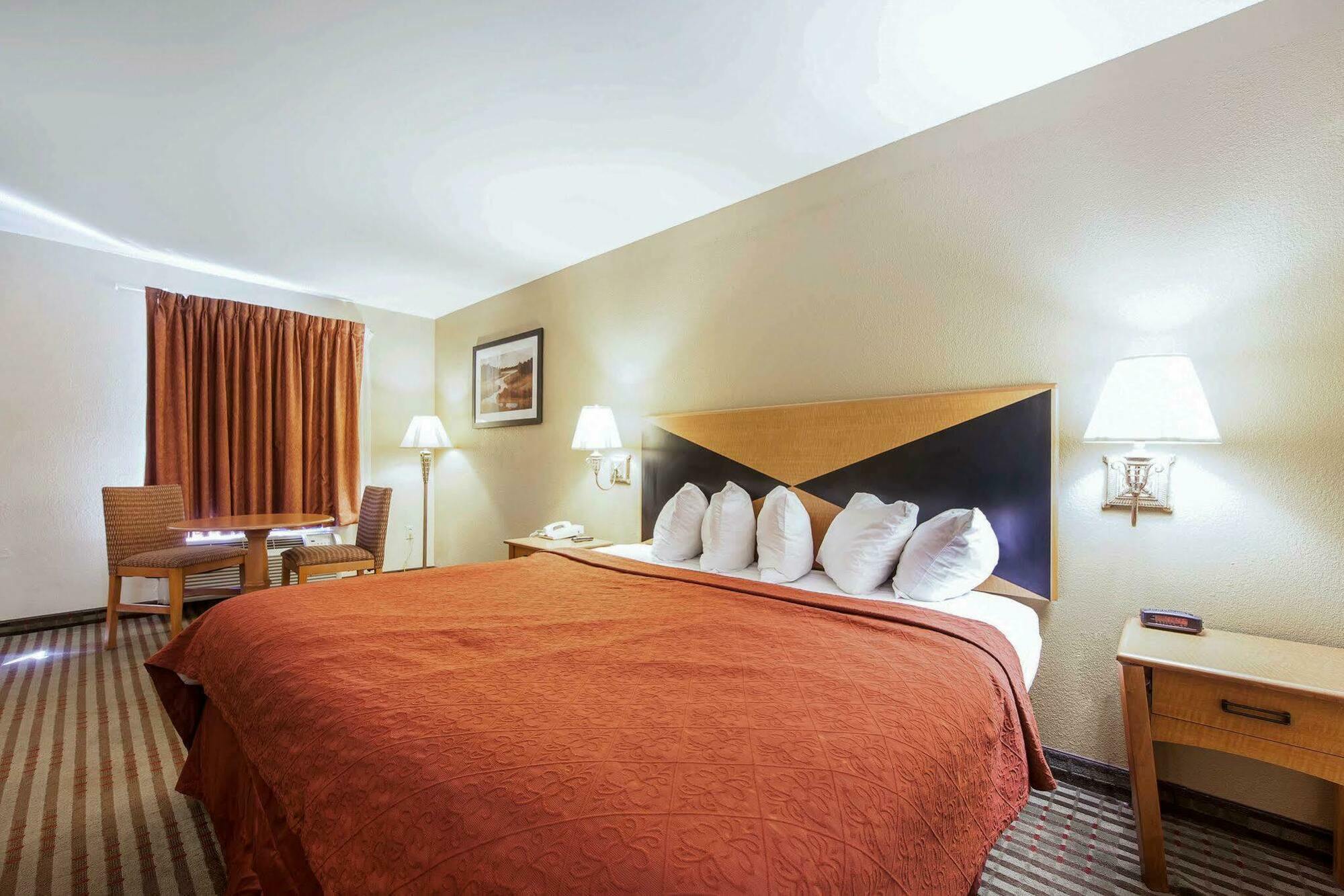 Howard Johnson By Wyndham Chattanooga Lookout Mountain I-24 Экстерьер фото