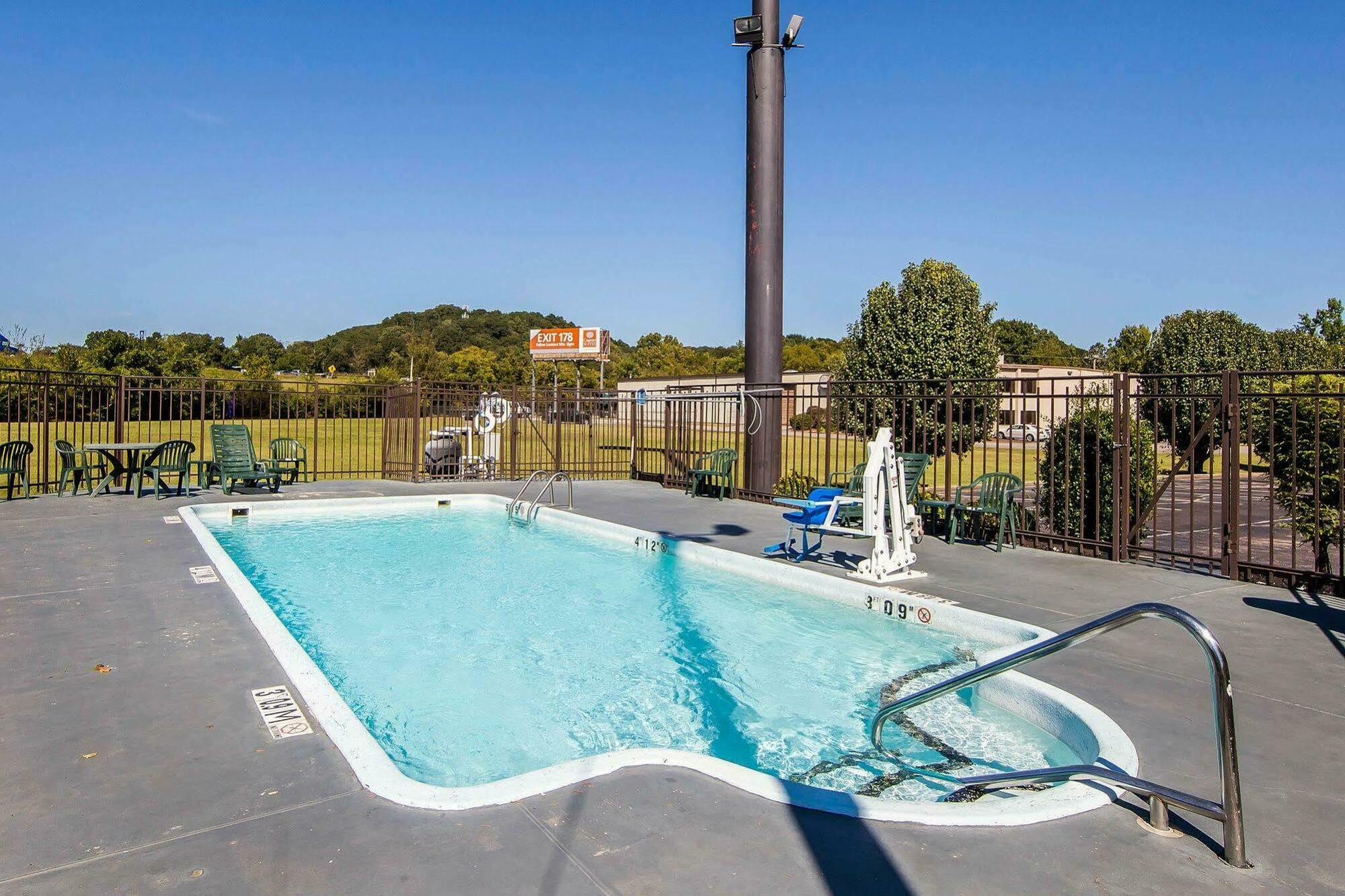 Howard Johnson By Wyndham Chattanooga Lookout Mountain I-24 Экстерьер фото